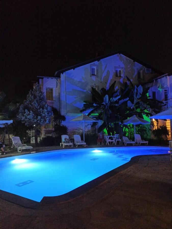 Goecek Selya Hotel Exterior photo